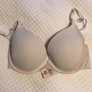 Soma Vanishing Back Bra